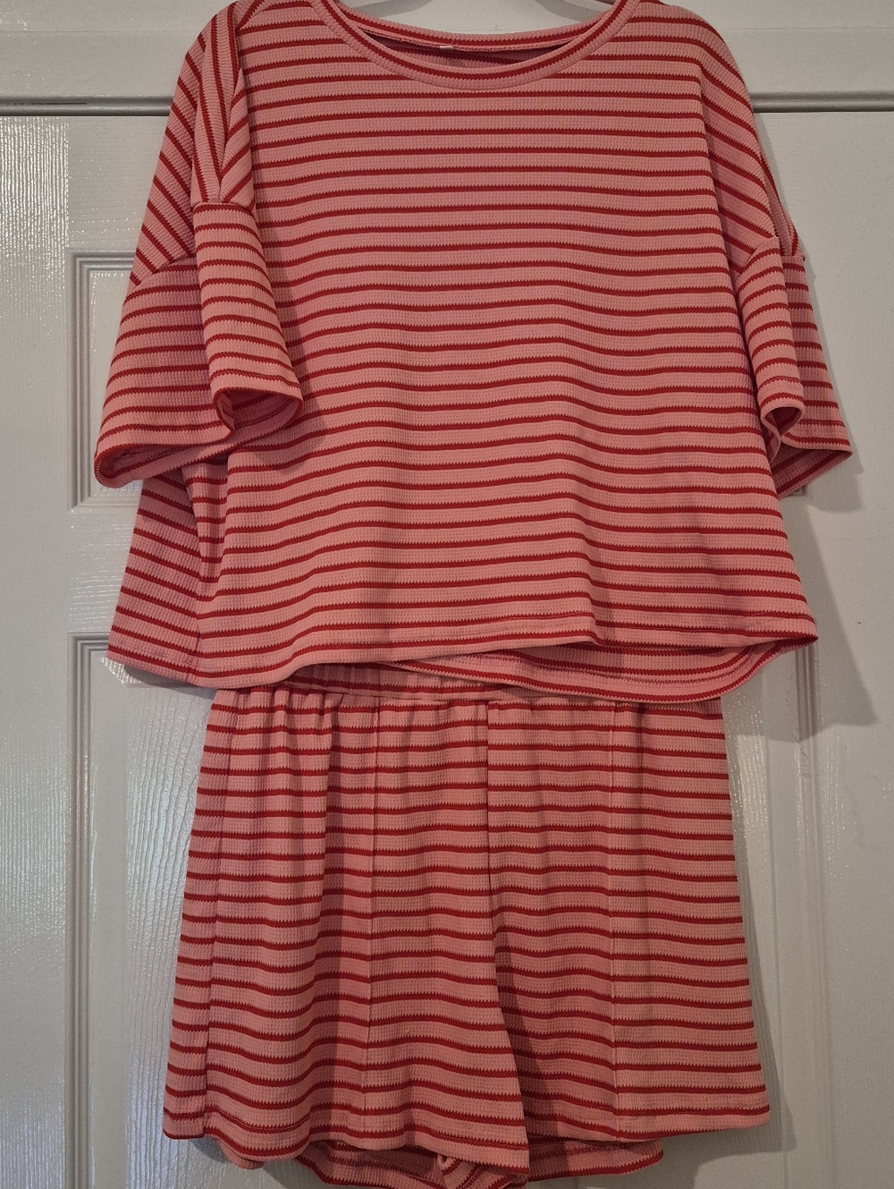 Boutique BRAND | X-Large | 2 piece set/ striped top + bottoms